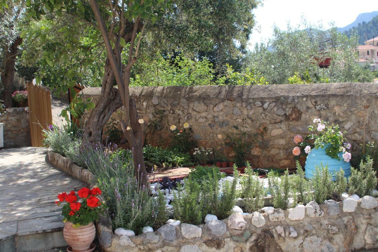 The Studio, Leonidio Exterior photo